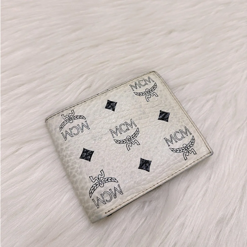 MCM - BLUE WHITE ALL LEATHER VISETOS BIFOLD WALLET